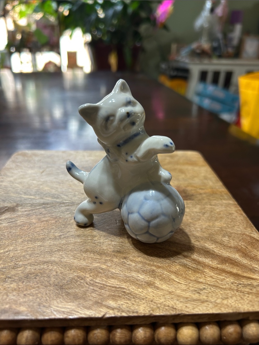 Vintage 1970-1990’s Delft-Style Kitsch Blue & White Cat Playing with A Ball